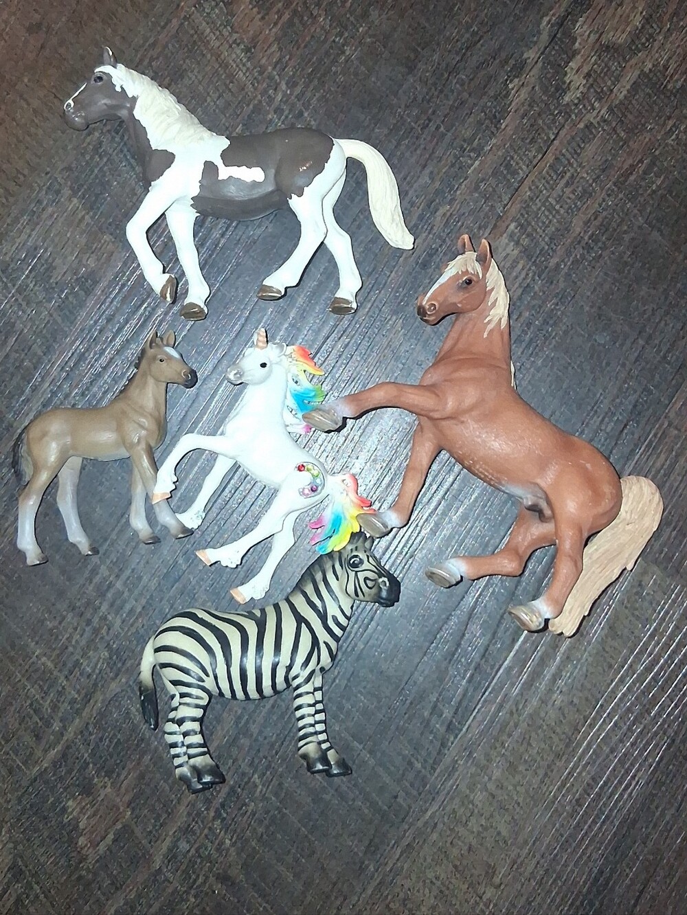 5 Schleich Animal Figures